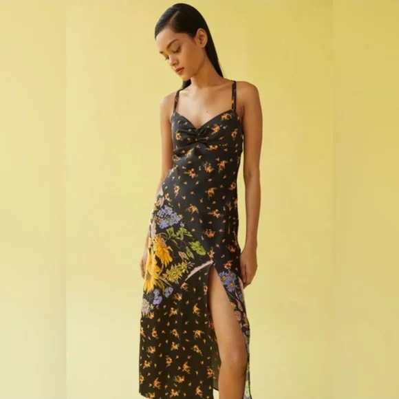 URBAN OUTFITTERS Samira Satin Slip Dress Black Floral Midi Size Medium - Picture 1 of 8